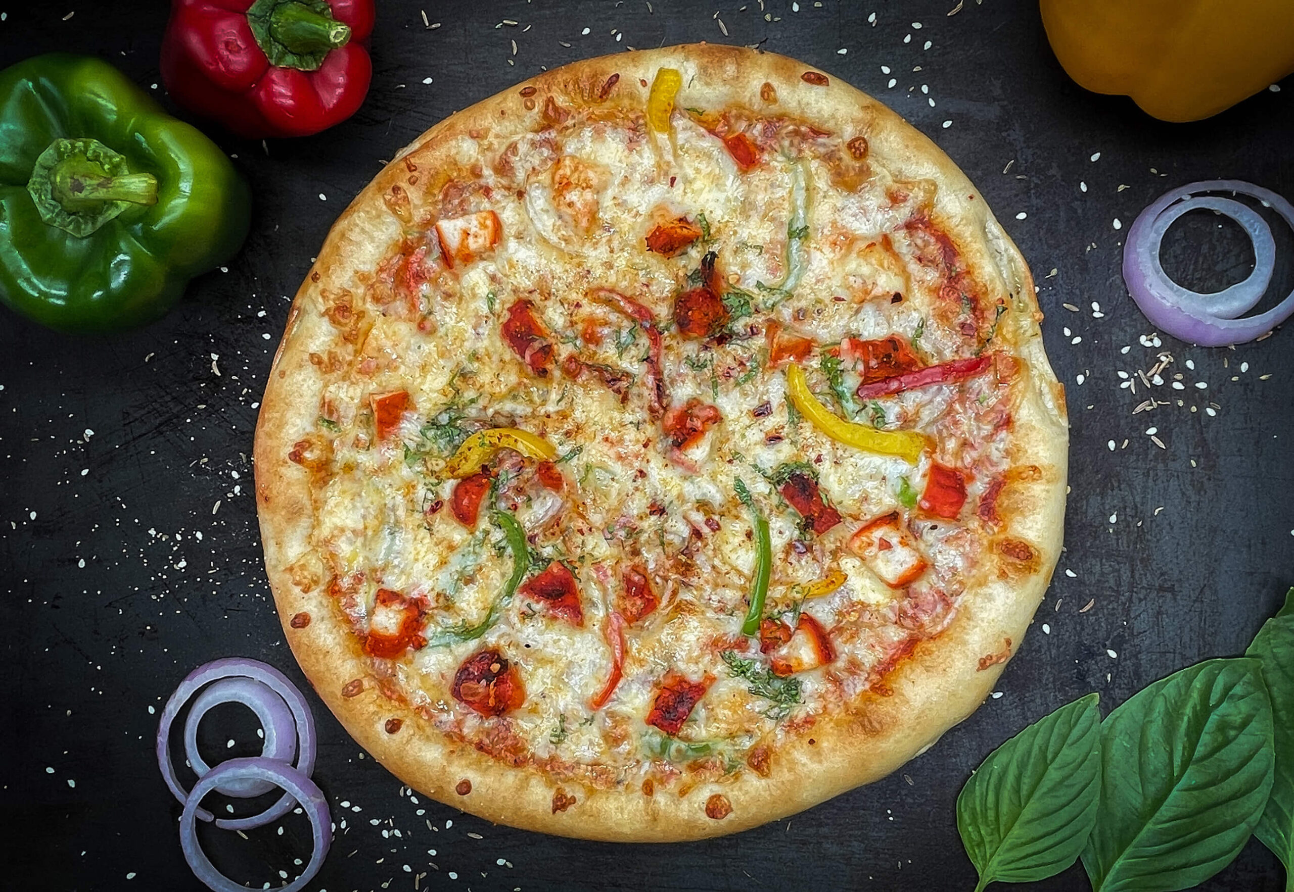 Tandoori Paneer Tikka Piza of Desi Pizza Factory, Dubai